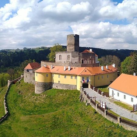 Penzion Hradu Svojanov Svojanov  Екстер'єр фото
